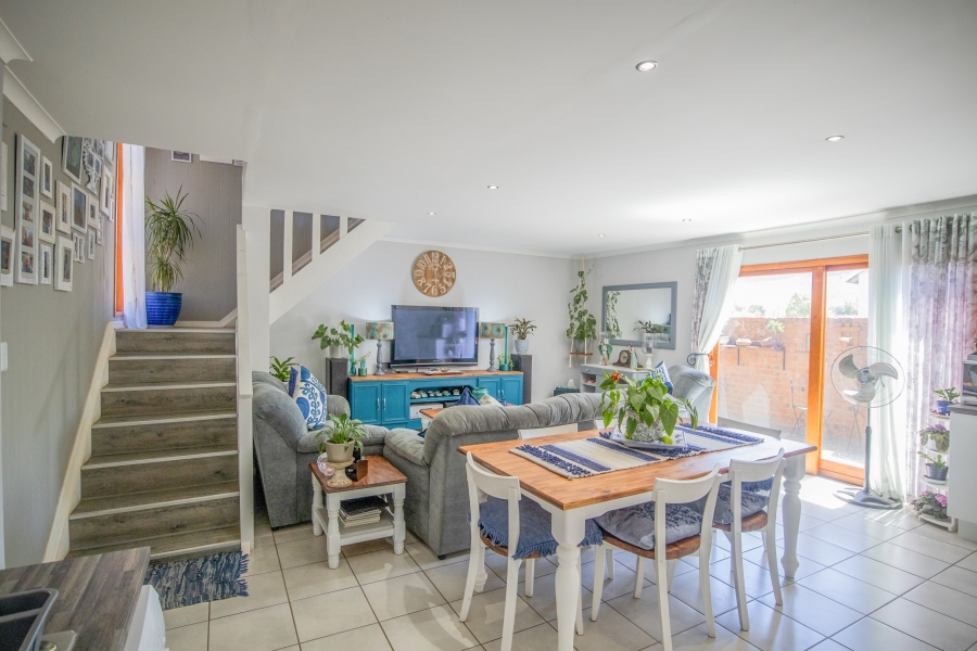 1 Bedroom Property for Sale in The Coves North West